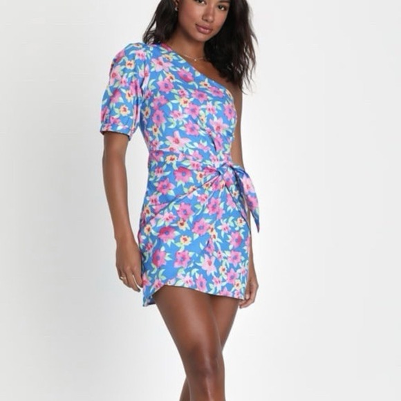 NWT Lulus Thoroughly Sweet Pink Blue Floral‎ One-Shoulder Mini Dress Size MEDIUM - Picture 3 of 10